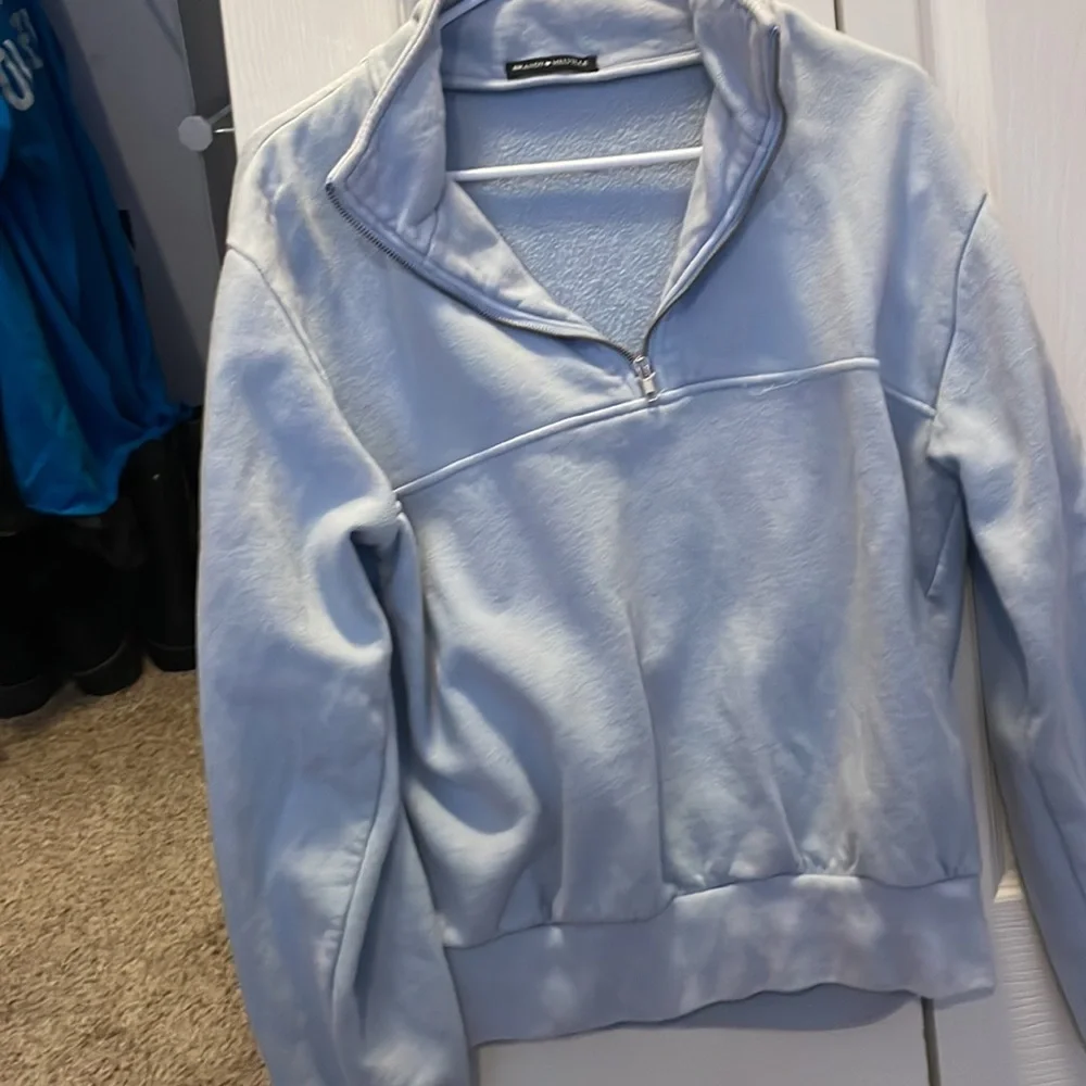 pullover - Picture 4 of 4